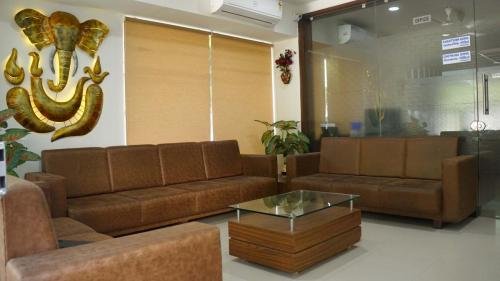 Girls Hostel CG Road